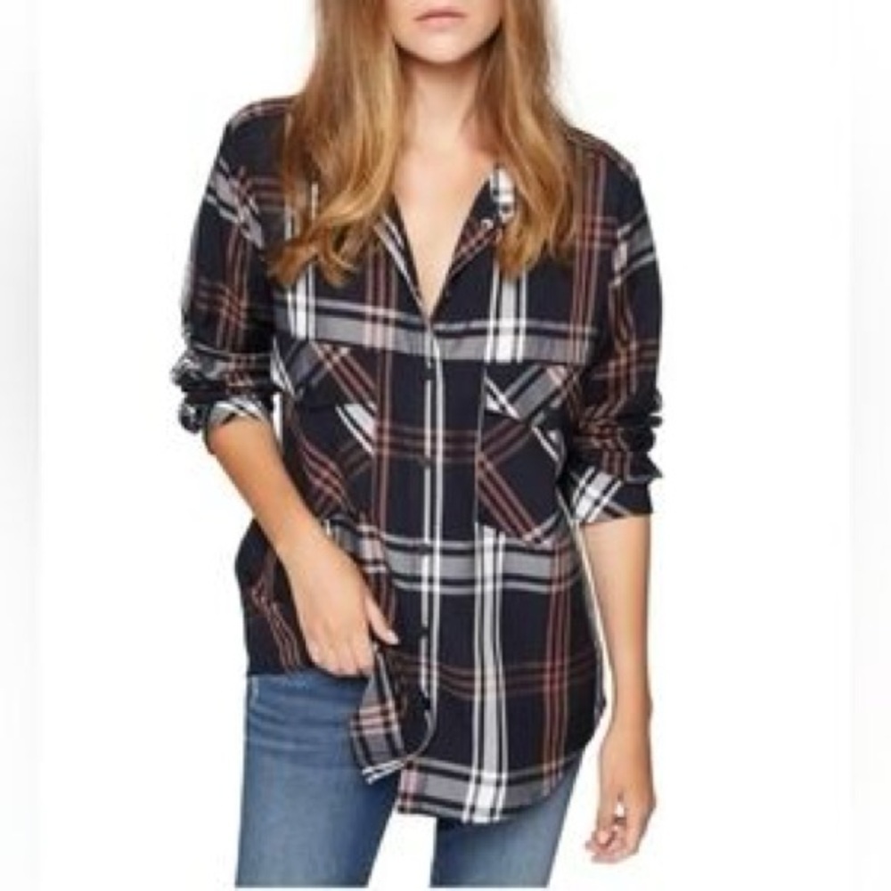 Sanctuary Boyfriend Flannel Tunic Shirt Sz M Roll Tab Sleeve Black Red Plaid